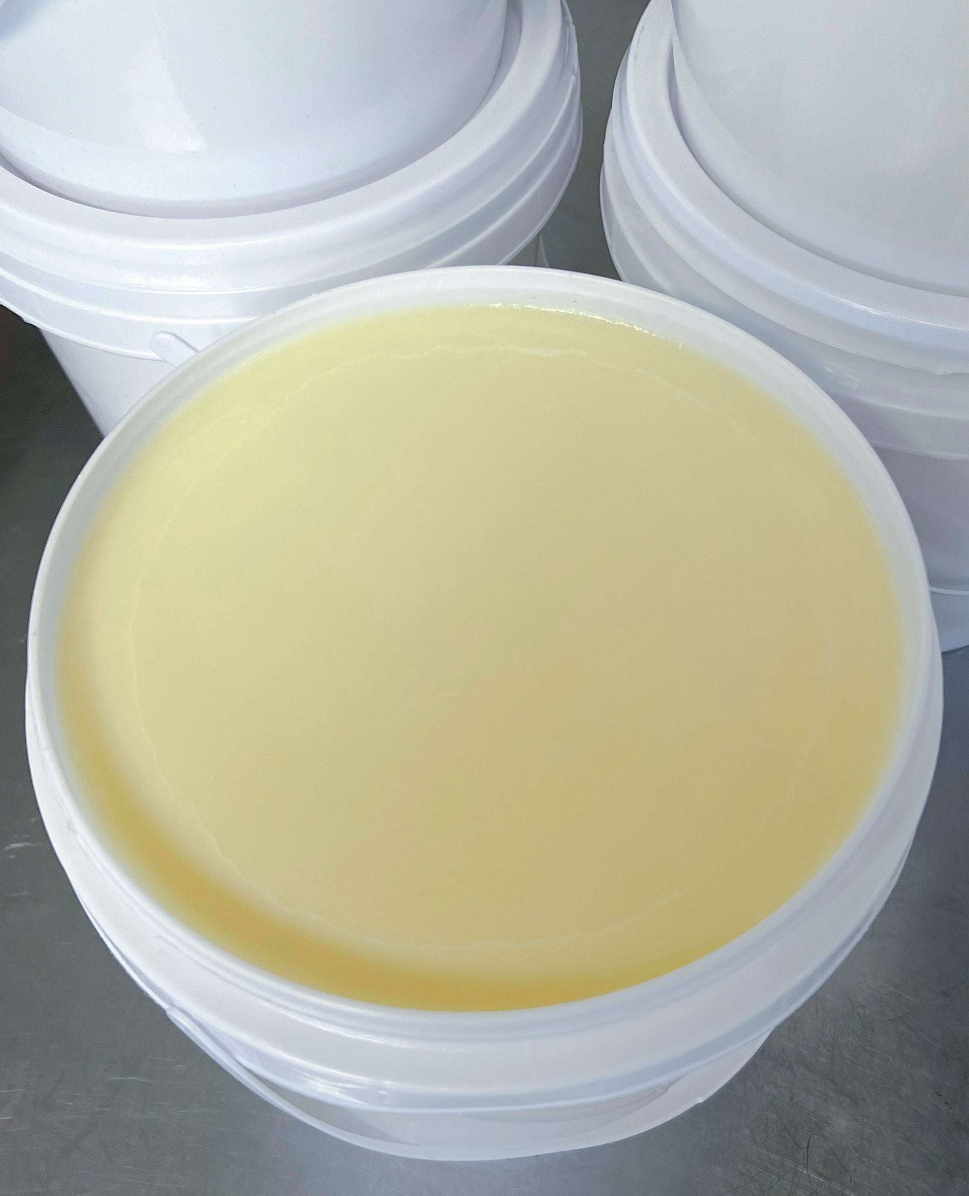 Grass-fed Tallow 40lb (5 gal) - Cedar Grove Tallow Co.